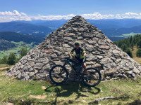 /album/foto-mesice-ix-2012/20250906-slunecne-udoli-34-jpg/
